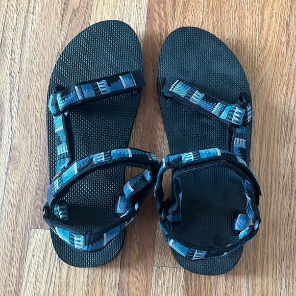 Men’s Teva Classic Sandal - Picture 1 of 3